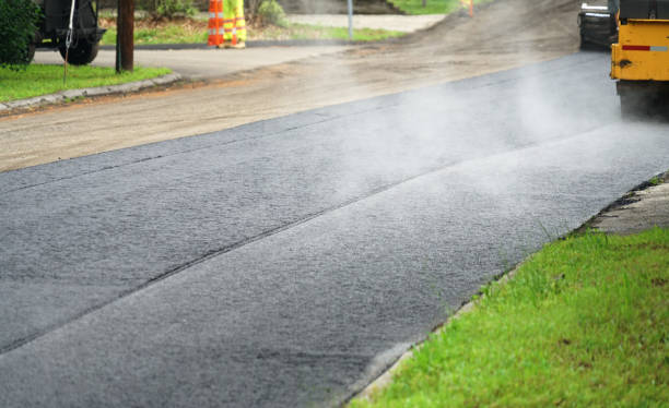 Best Driveway Paving Contractor  in Houston, MO